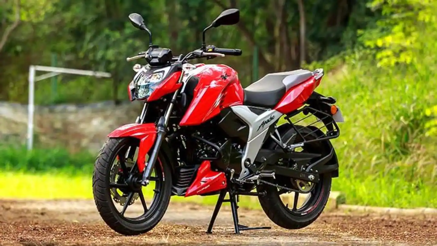 TVS Apache RTR 160 4V के आगे kTM भी फेल, लड़कियाँ हो रही है घायल, जाने इस बाइक के फीचर्स