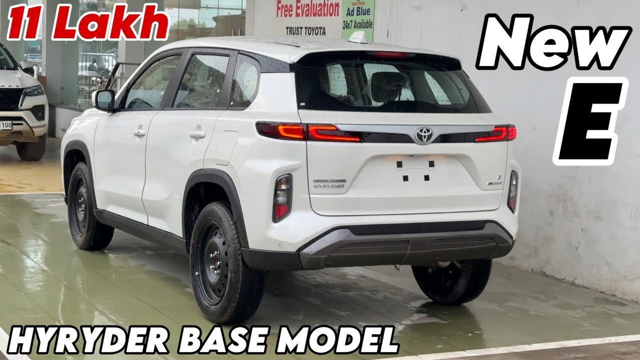 Toyota Urban Cruiser Hyryder SUV